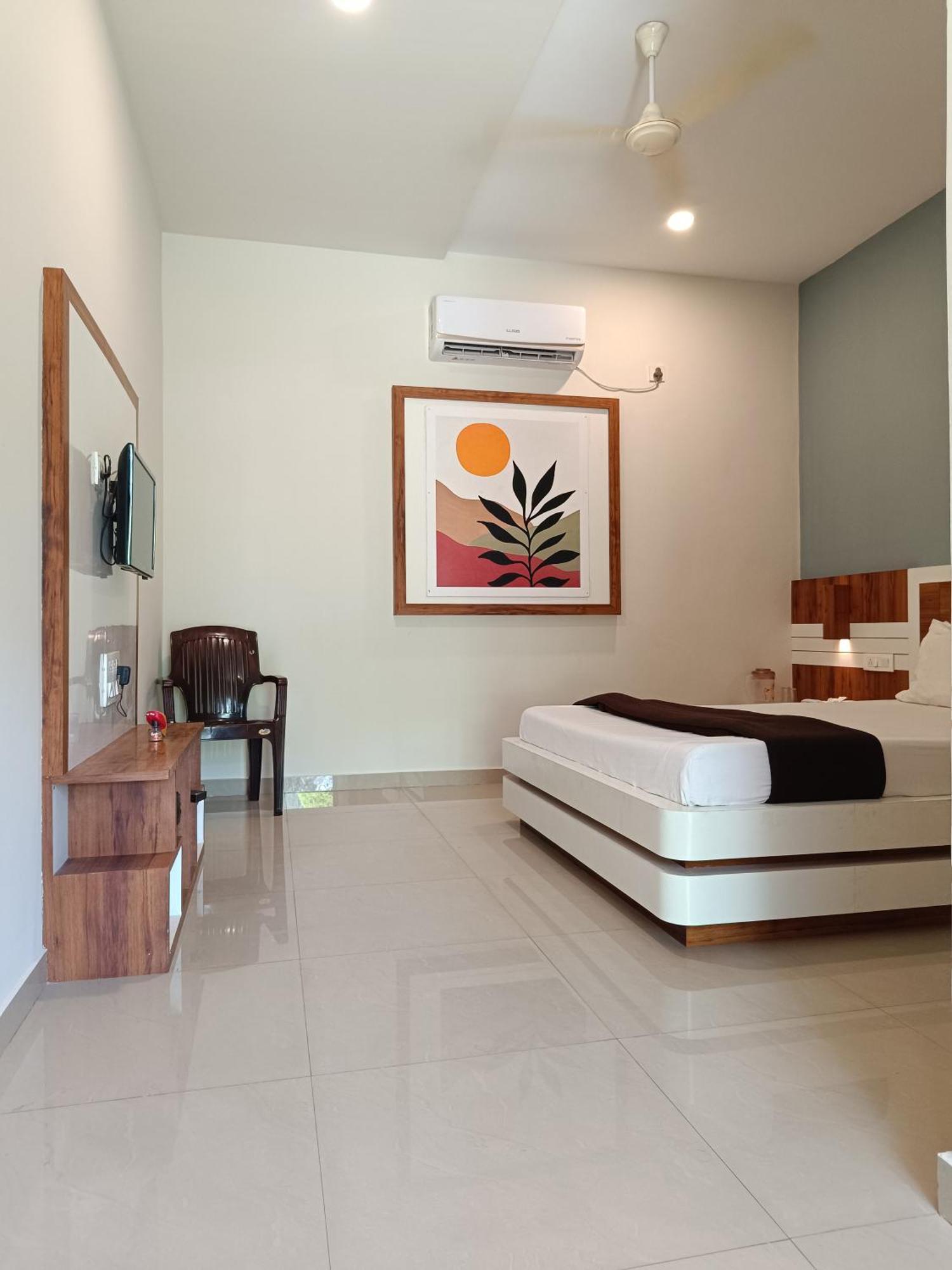 Serenity Resort Panhāla Kültér fotó